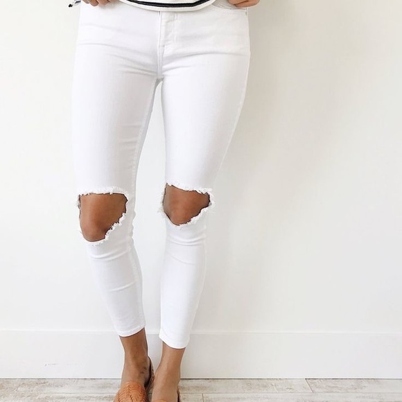 Free People Skinny Destroyed White Jeans 27 S M - Picture 1 of 2